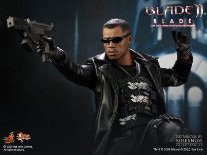 Click to visit Sideshow Collectibles.